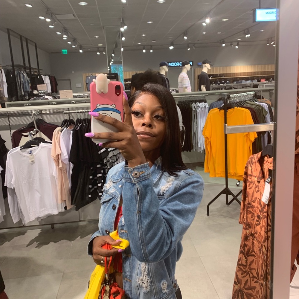 Meet your Posher, Maryana